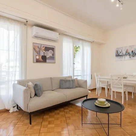 Phaedrus Living: City Center Flat Michalakopoulou-3